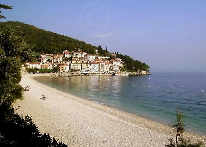 On The With A Splendid Garden * Mošćenička Draga